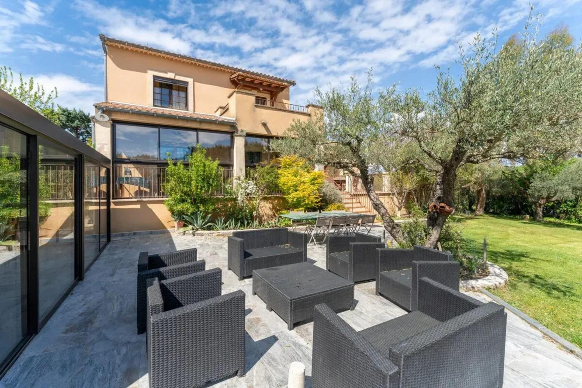 Villa Spacieuse A Vezenobres Avec Piscine Privee ภายนอก รูปภาพ