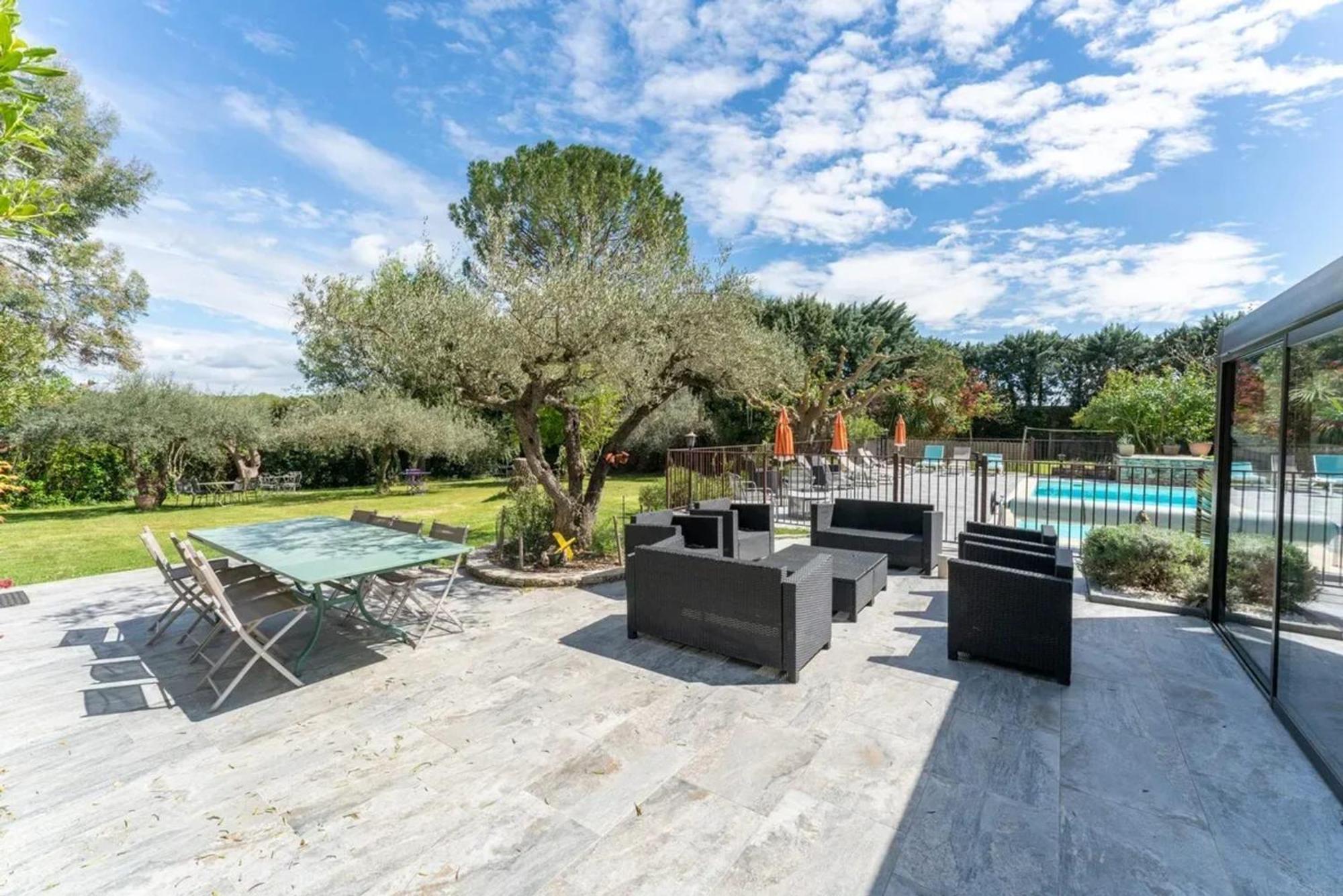 Villa Spacieuse A Vezenobres Avec Piscine Privee ภายนอก รูปภาพ