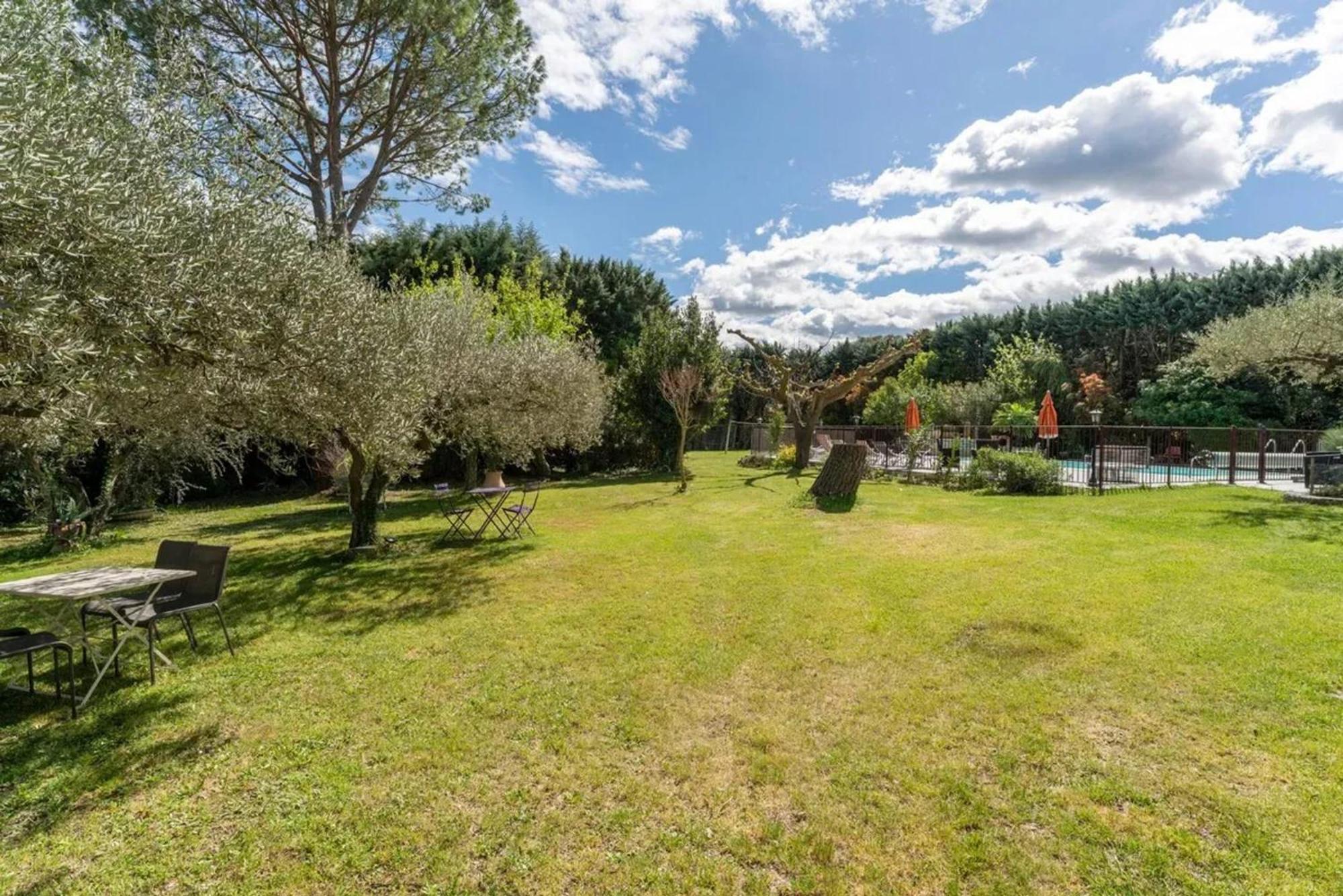 Villa Spacieuse A Vezenobres Avec Piscine Privee ภายนอก รูปภาพ