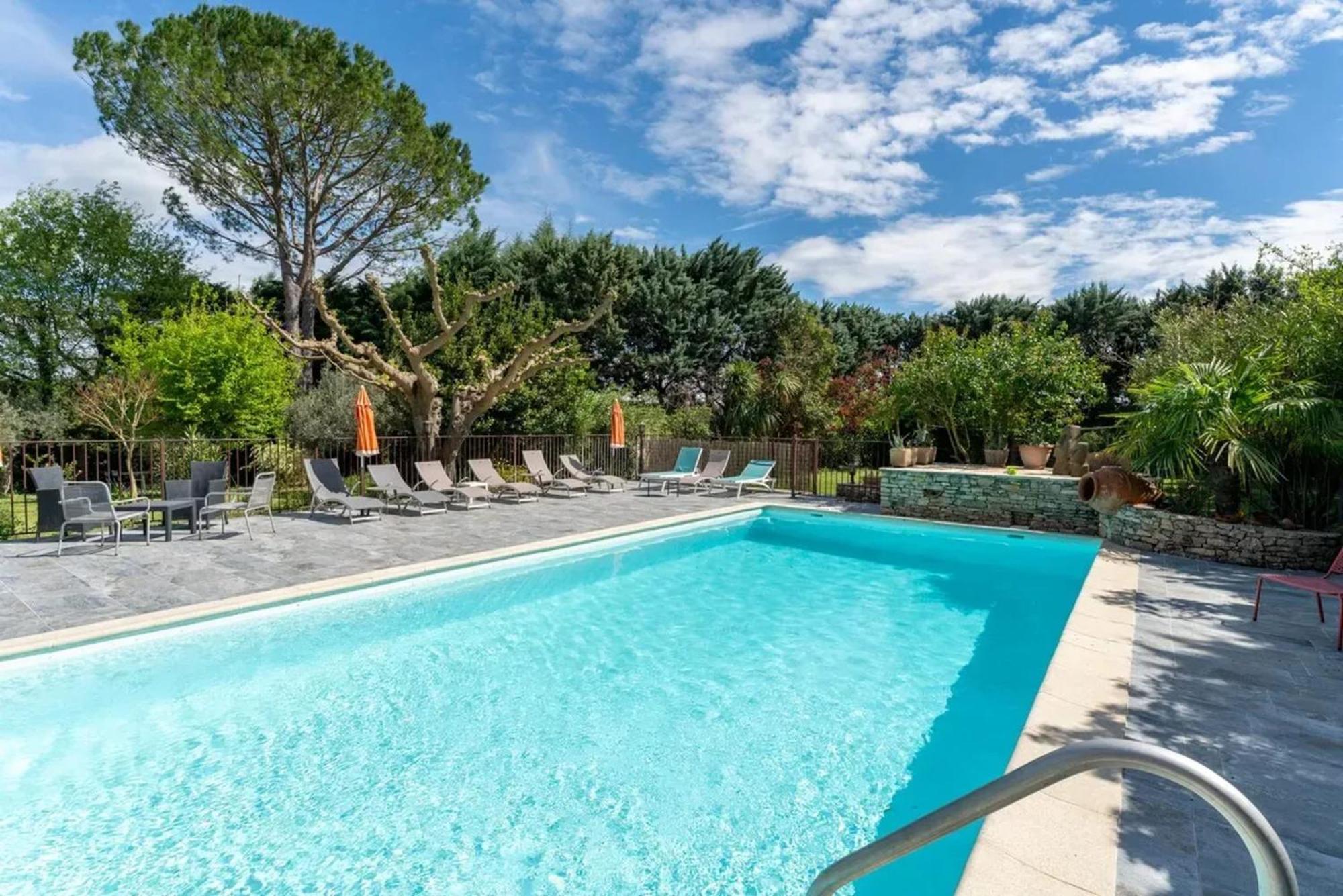 Villa Spacieuse A Vezenobres Avec Piscine Privee ภายนอก รูปภาพ
